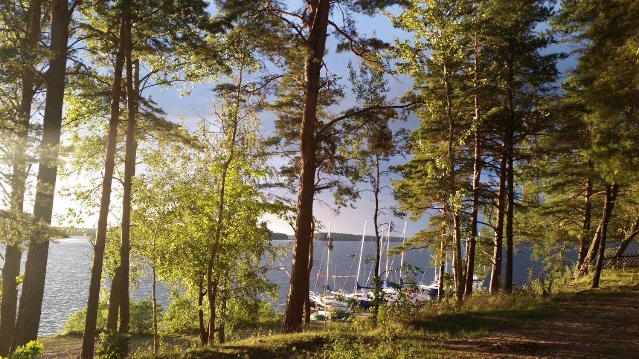 Holiday home Zakatek Wdzydze -domek Nr 7 W Pierwszej Linii Od Jeziora
