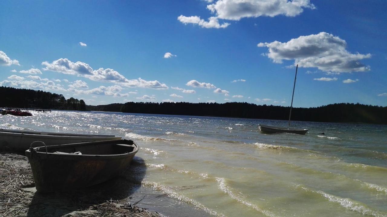 Zakatek Wdzydze -domek Nr 7 W Pierwszej Linii Od Jeziora Holiday home Borsk