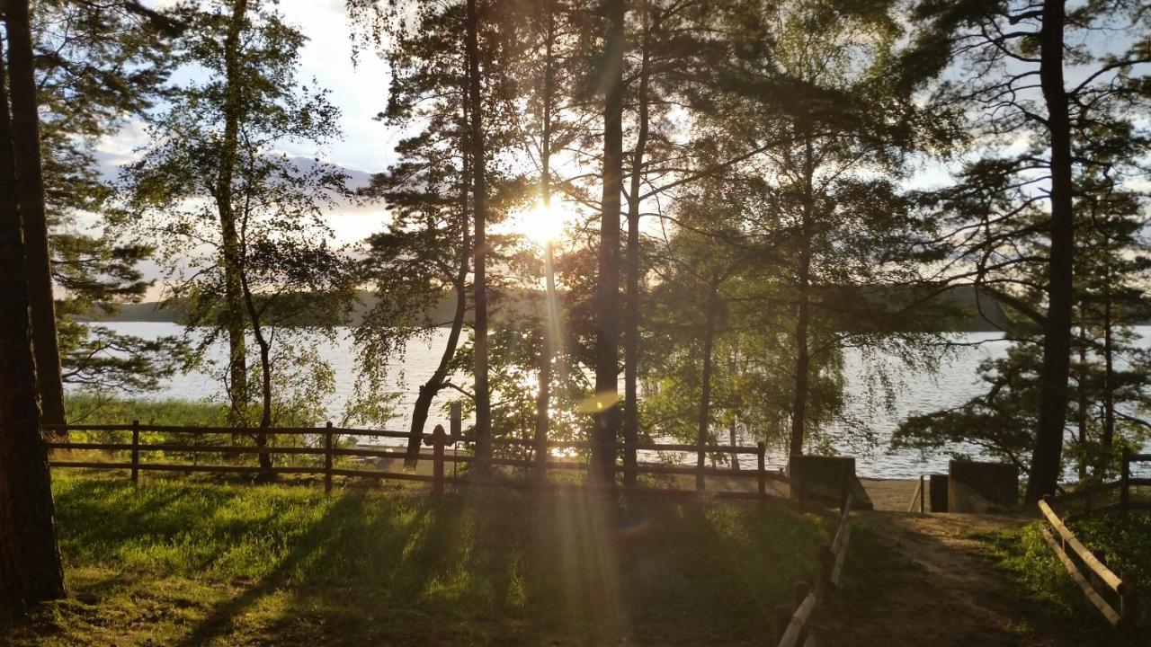 Holiday home Zakatek Wdzydze -domek Nr 7 W Pierwszej Linii Od Jeziora *