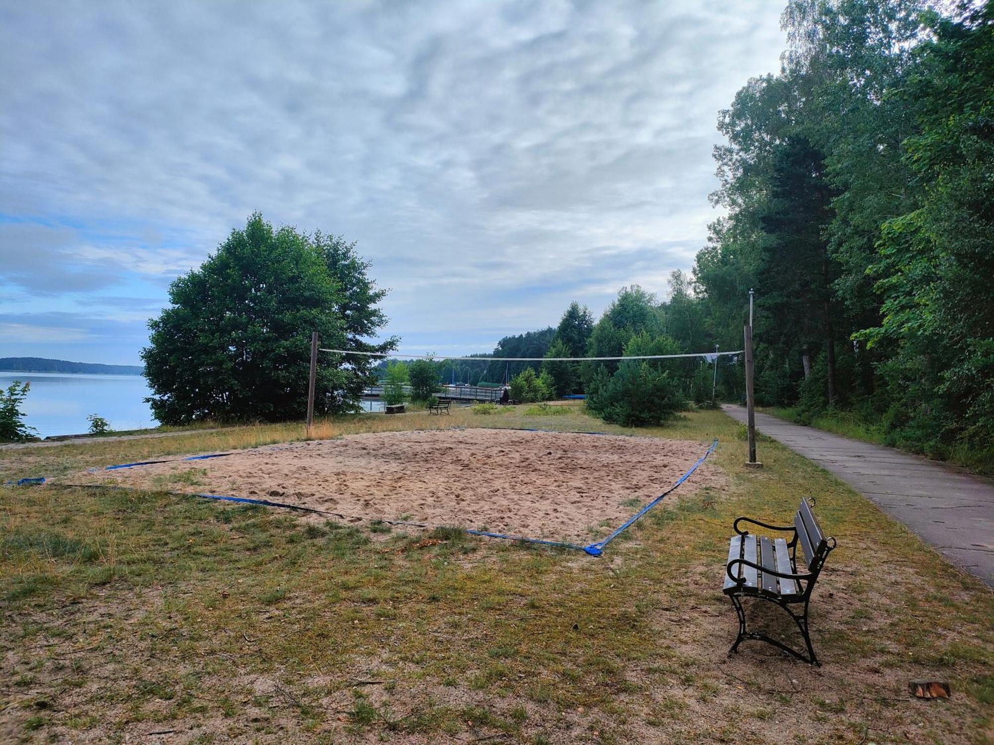 Zakatek Wdzydze -domek Nr 7 W Pierwszej Linii Od Jeziora Holiday home Borsk