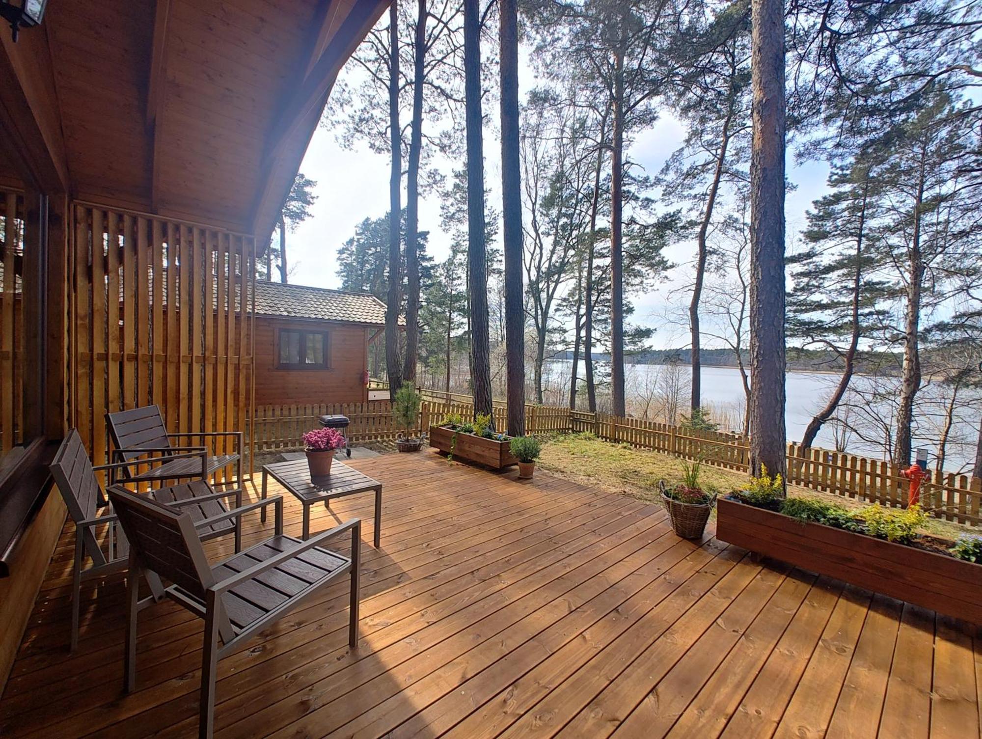 Holiday home Zakatek Wdzydze -domek Nr 7 W Pierwszej Linii Od Jeziora Borsk